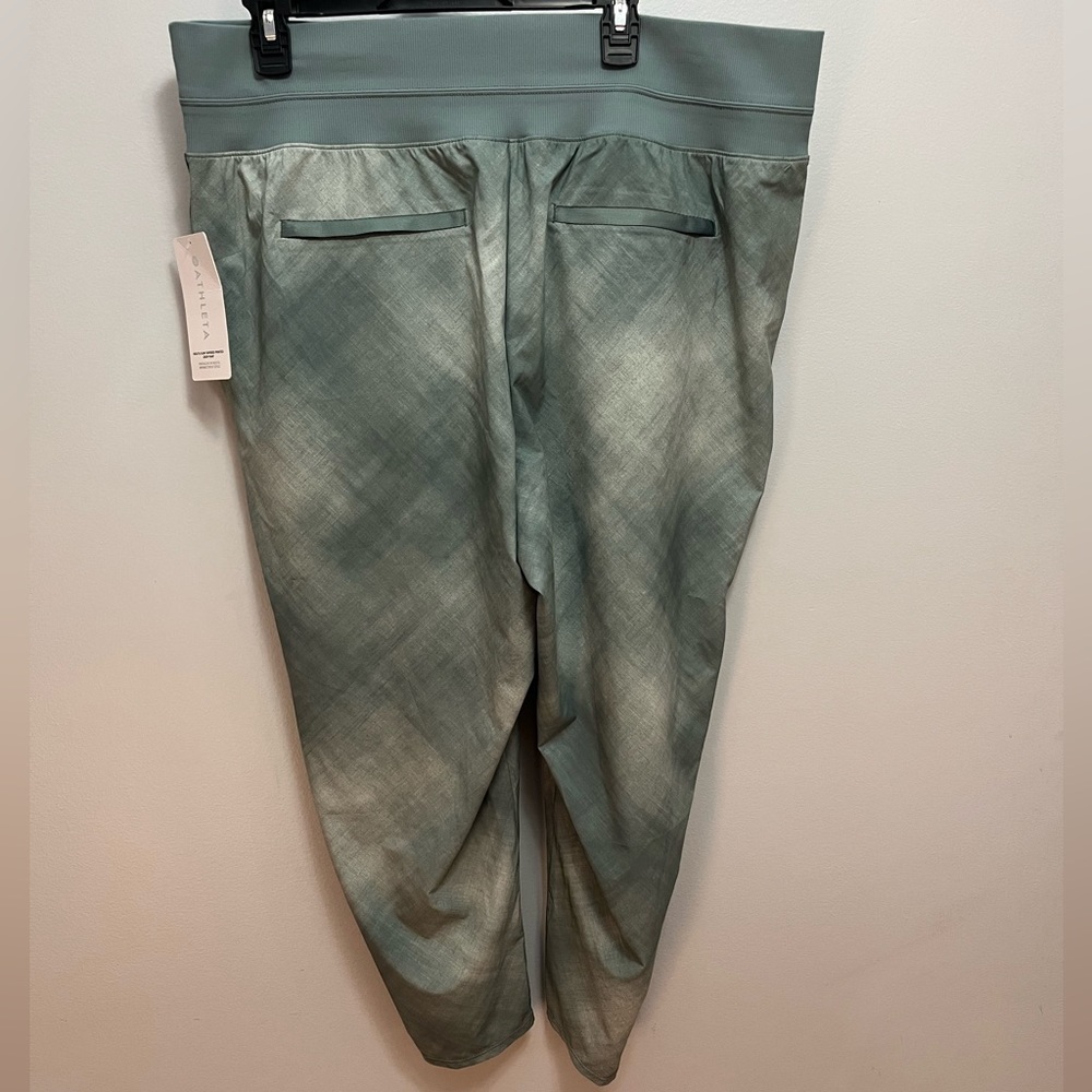 Athleta size 18 Nolita Printed Green Denali Crop Slim-taper Business Casual Pant - Picture 5 of 6